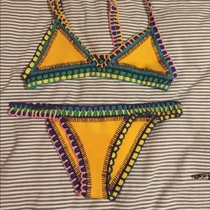 Kiini Official Yellow Swim Set